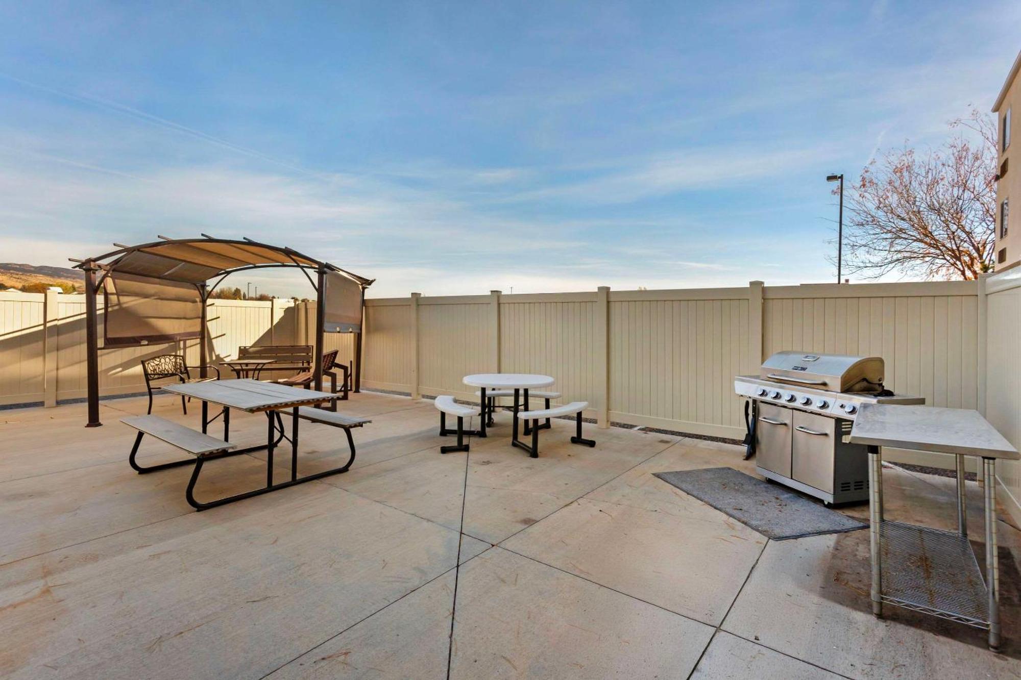 Comfort Inn Richfield I-70 Exterior photo
